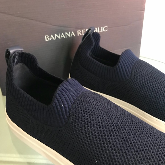 Banana Republic Rhoni Knit Sock-like Sneakers Sz 9 - Picture 3 of 7